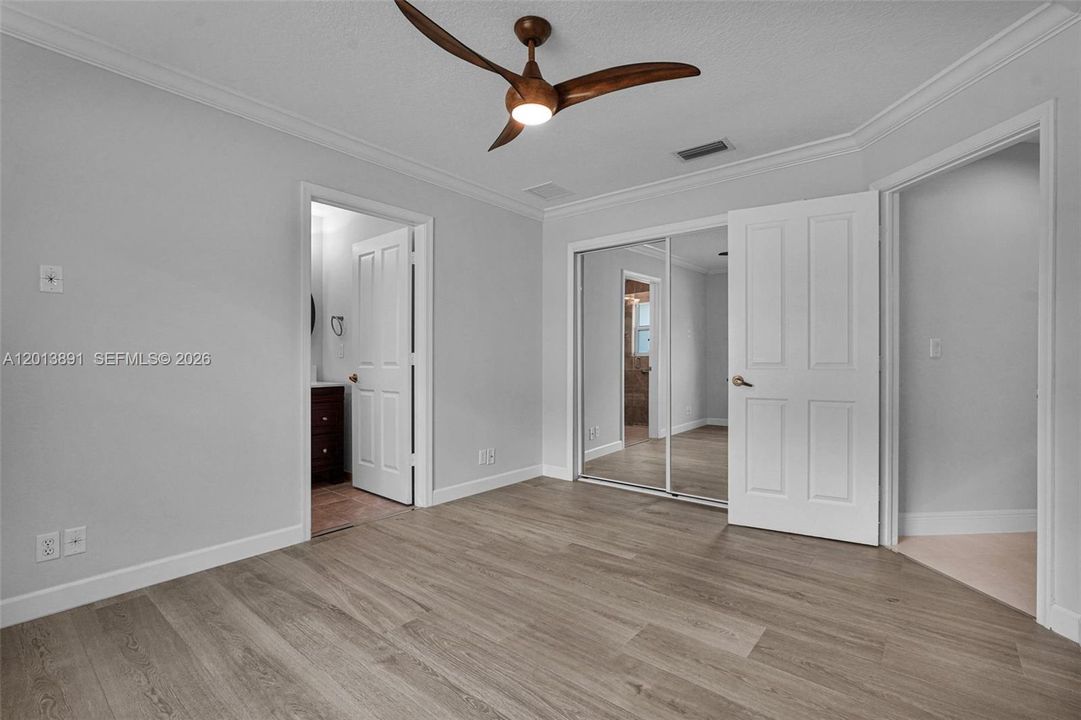 For Sale: $1,950,000 (5 beds, 3 baths, 2870 Square Feet)