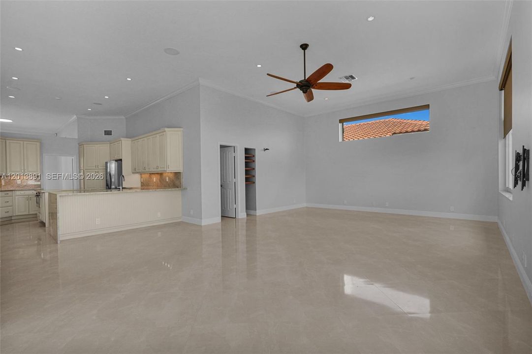 For Sale: $1,950,000 (5 beds, 3 baths, 2870 Square Feet)