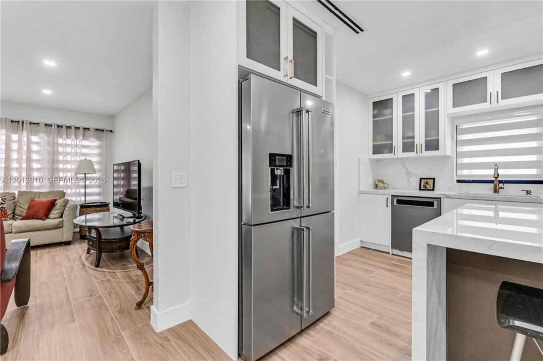 En Renta: $6,900 (2 camas, 2 baños, 1519 Pies cuadrados)