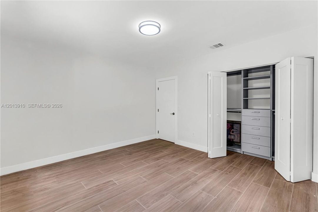 En Renta: $6,900 (2 camas, 2 baños, 1519 Pies cuadrados)