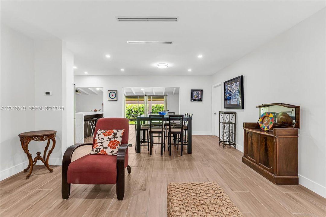 En Renta: $6,900 (2 camas, 2 baños, 1519 Pies cuadrados)