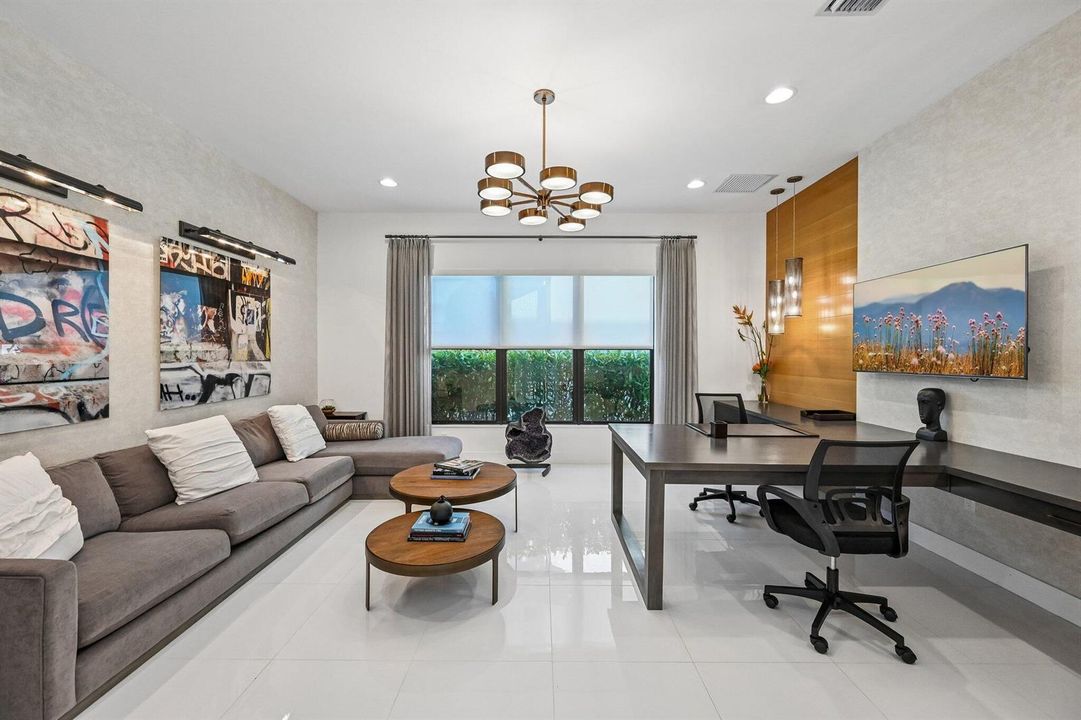 18-web-or-mls-Pagoda Palms Dr-S0305-018