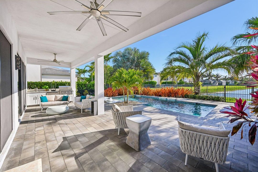 48-web-or-mls-Pagoda Palms Dr-S0305-048