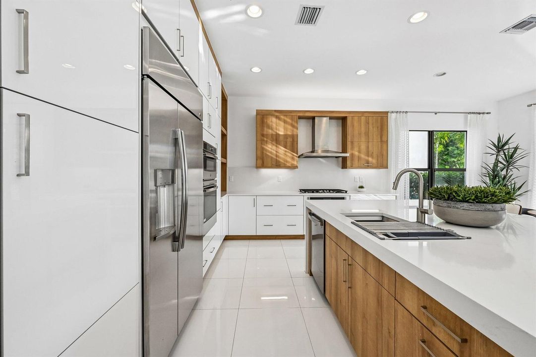 15-web-or-mls-Pagoda Palms Dr-S0305-015