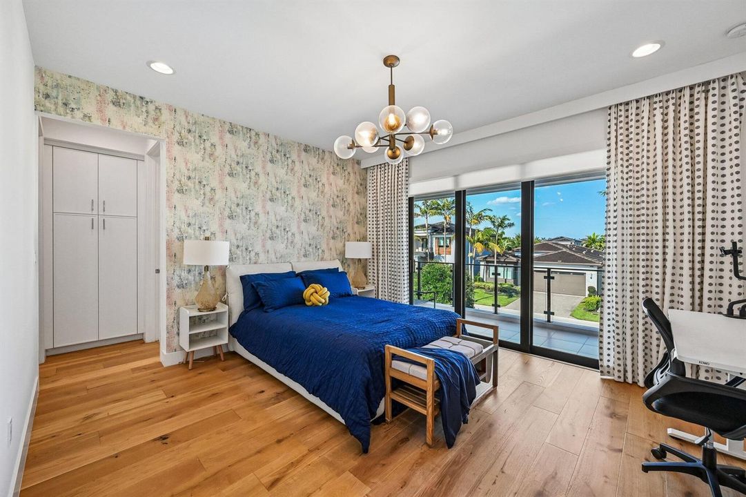 36-web-or-mls-Pagoda Palms Dr-S0305-036