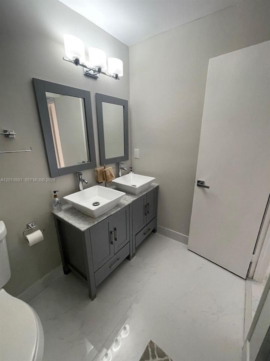 Active With Contract: $3,150 (3 beds, 2 baths, 1770 Square Feet)