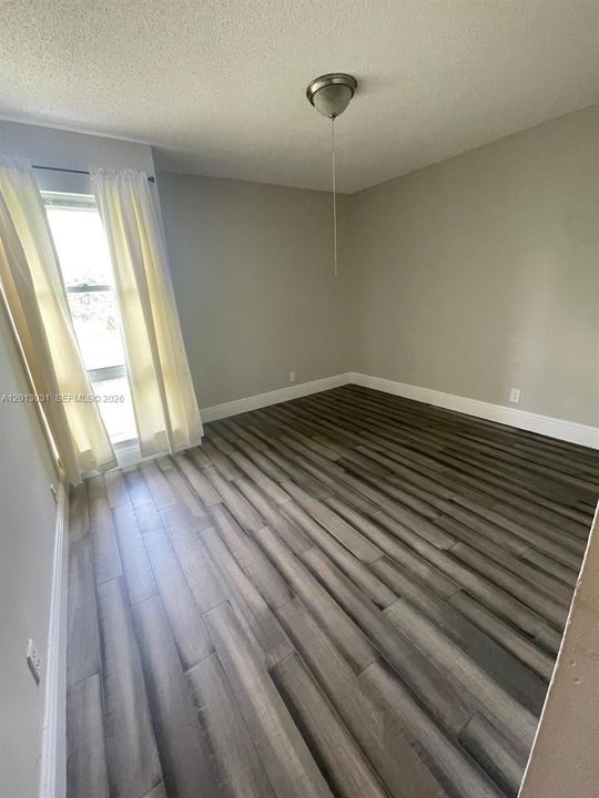 Active With Contract: $3,150 (3 beds, 2 baths, 1770 Square Feet)
