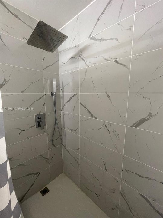 Active With Contract: $3,150 (3 beds, 2 baths, 1770 Square Feet)