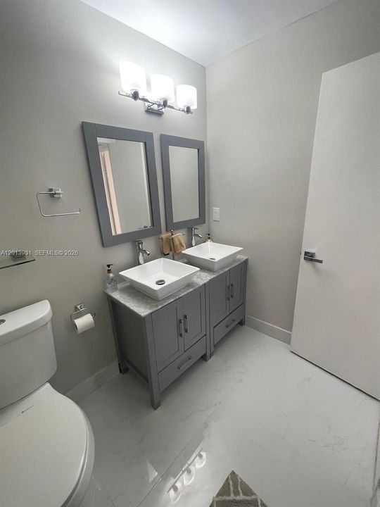 Active With Contract: $3,150 (3 beds, 2 baths, 1770 Square Feet)