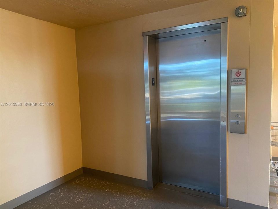 En Venta: $74,900 (2 camas, 2 baños, 850 Pies cuadrados)