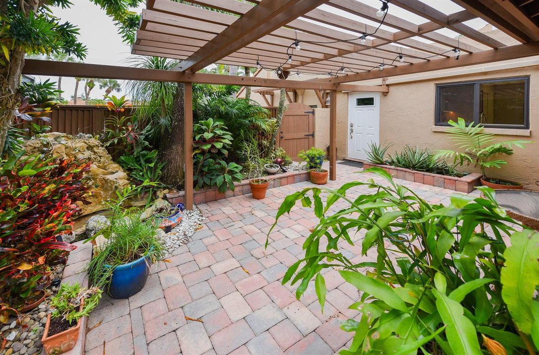 6548 Patio Ln Boca Raton FL-print-007-00