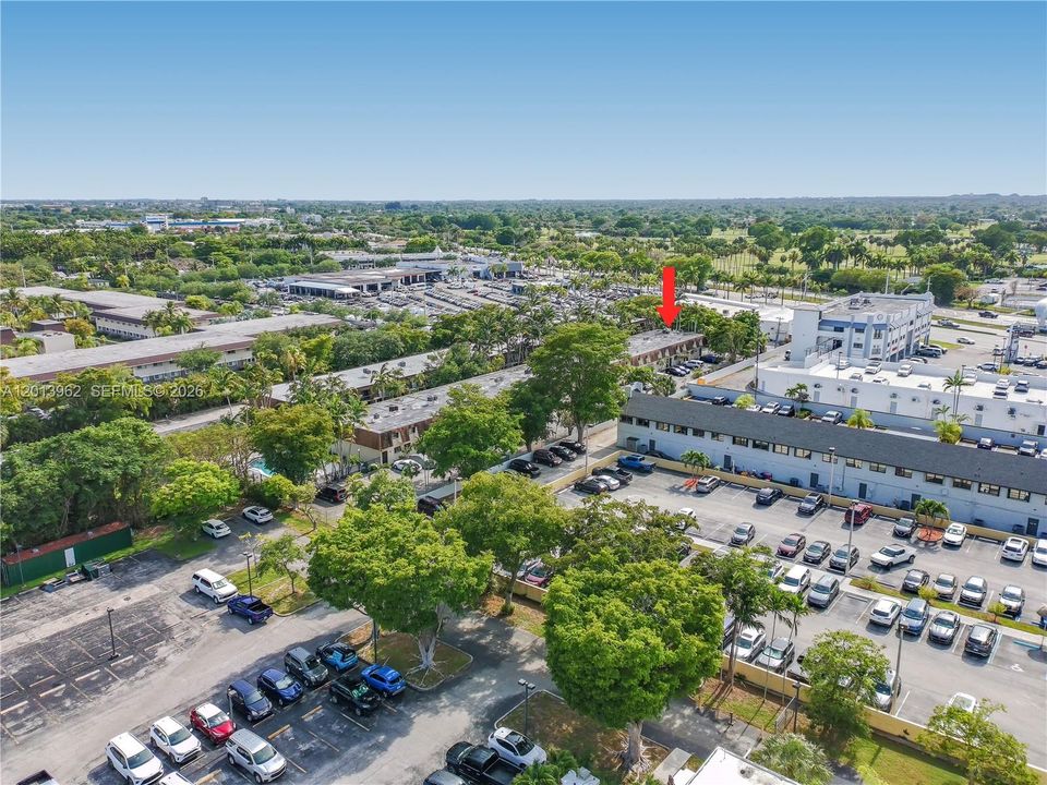 For Sale: $279,900 (2 beds, 1 baths, 1110 Square Feet)