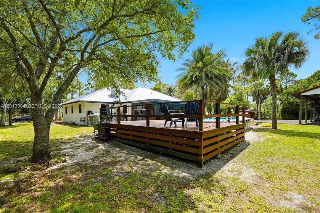 For Sale: $769,900 (5 beds, 3 baths, 2000 Square Feet)