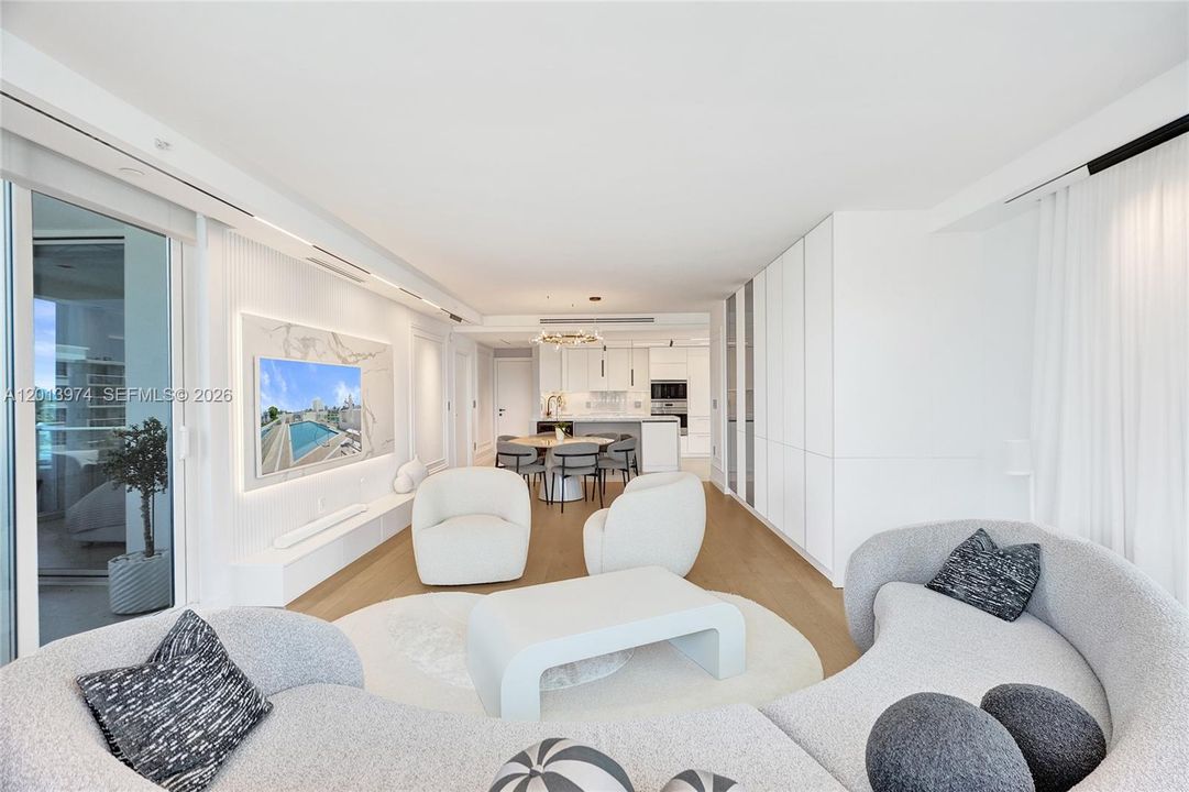 For Sale: $1,399,999 (3 beds, 3 baths, 1819 Square Feet)