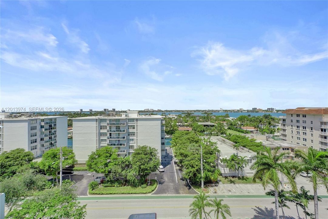 For Sale: $1,399,999 (3 beds, 3 baths, 1819 Square Feet)
