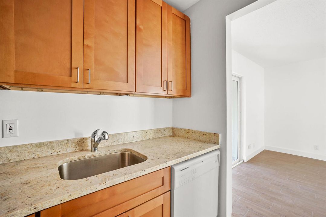 12054 Kitchen