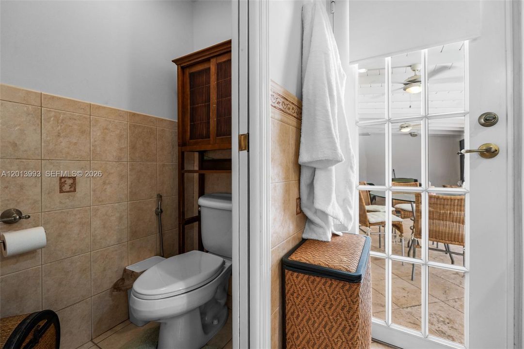 En Venta: $1,299,000 (4 camas, 3 baños, 2081 Pies cuadrados)