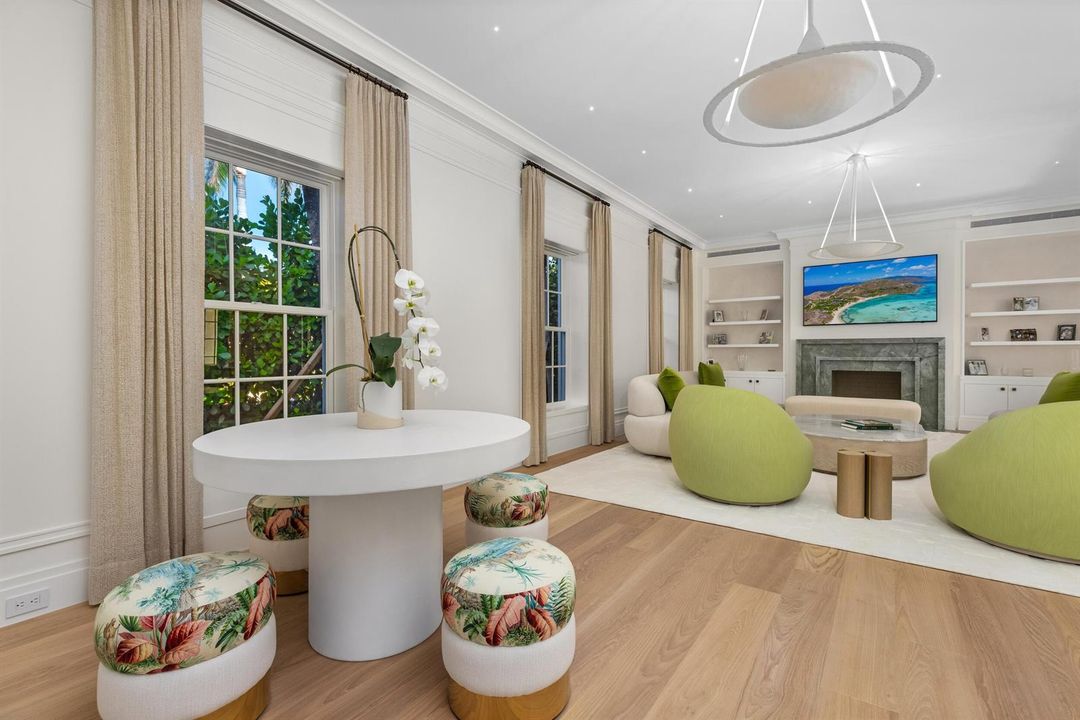 Living Area 8