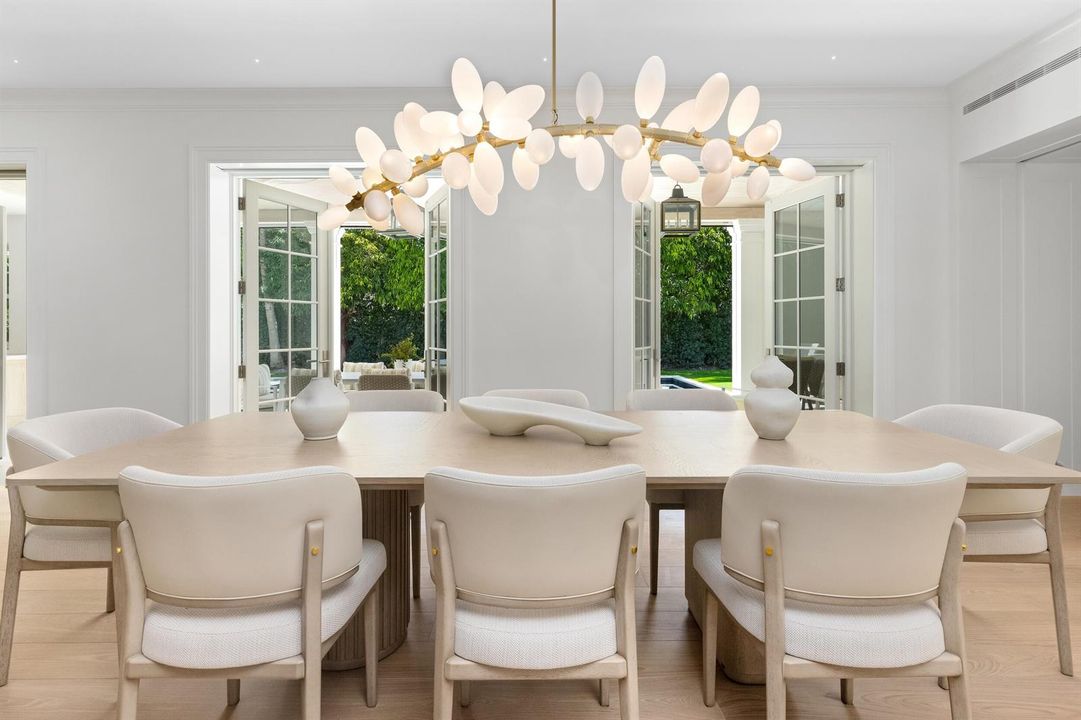 Dining 1
