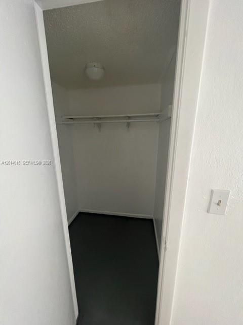 На продажу: $250,000 (3 спален, 2 ванн, 1620 Квадратных фут)