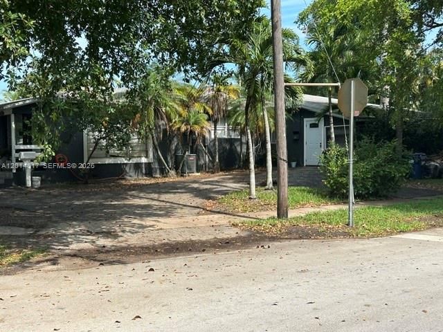 En Venta: $925,000 (0 camas, 0 baños, 1881 Pies cuadrados)