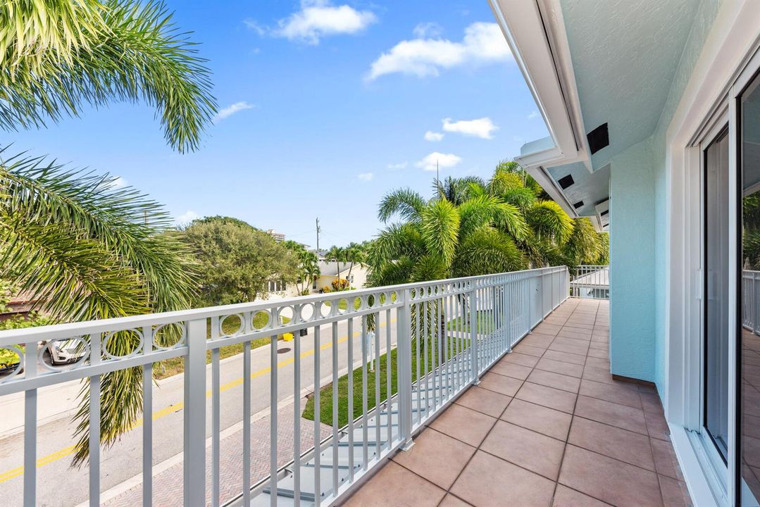 490 Mars Way (34)
