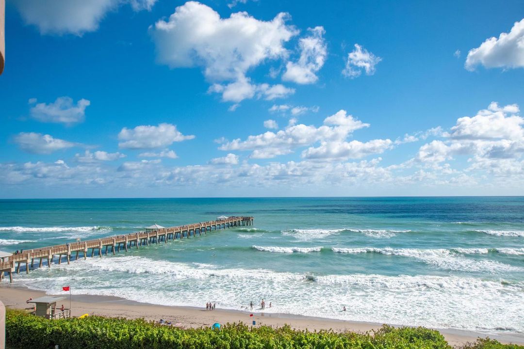 bn Juno Pier