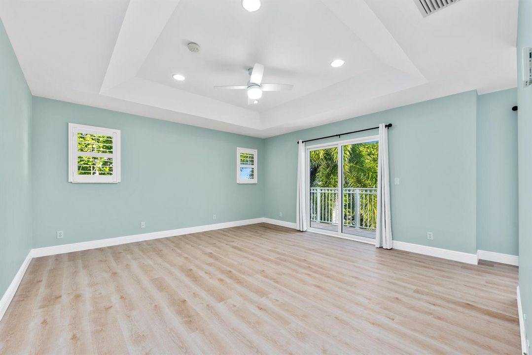 490 Mars Way (31)