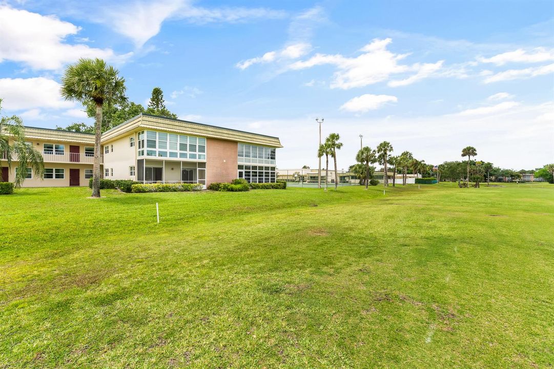 19-Vista-Gardens-Trl-106-HigMedia-033
