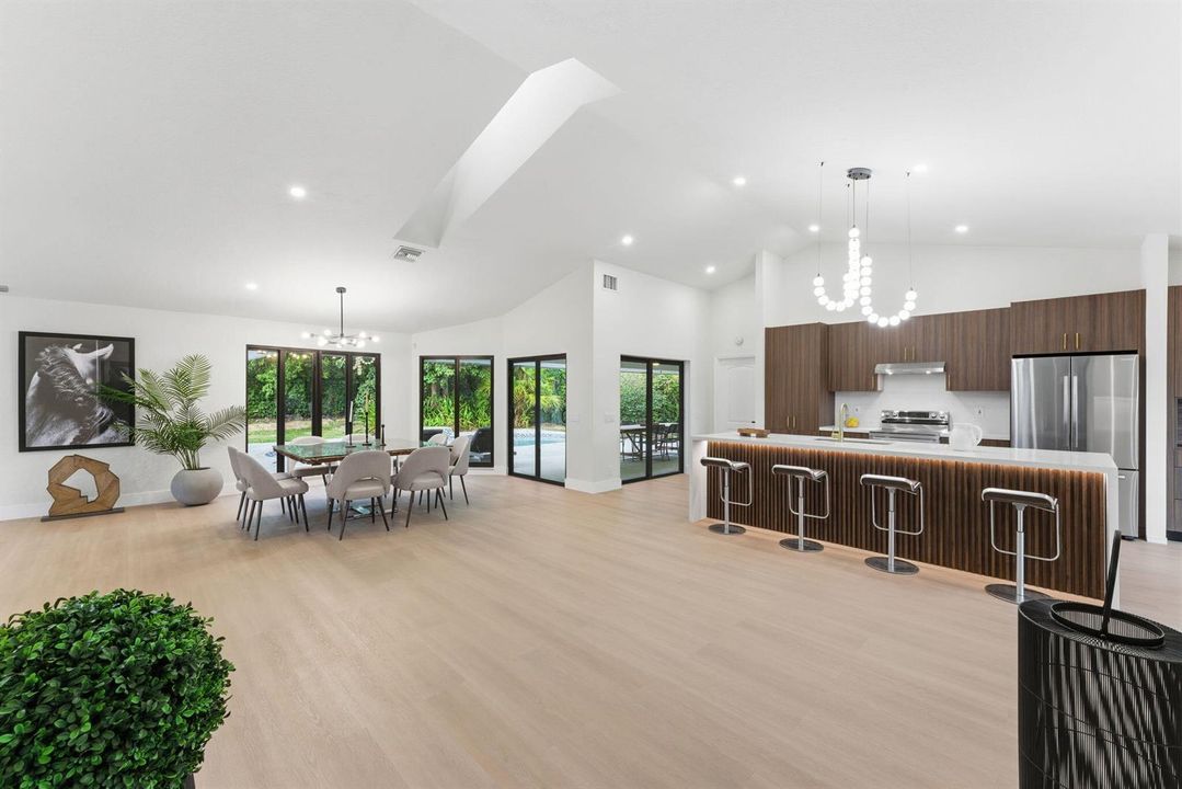 4-web-or-mls-2-dunbar-rd