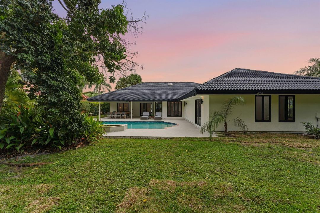 39-web-or-mls-2-dunbar-rd