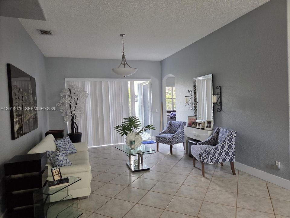 For Sale: $769,000 (4 beds, 2 baths, 2352 Square Feet)