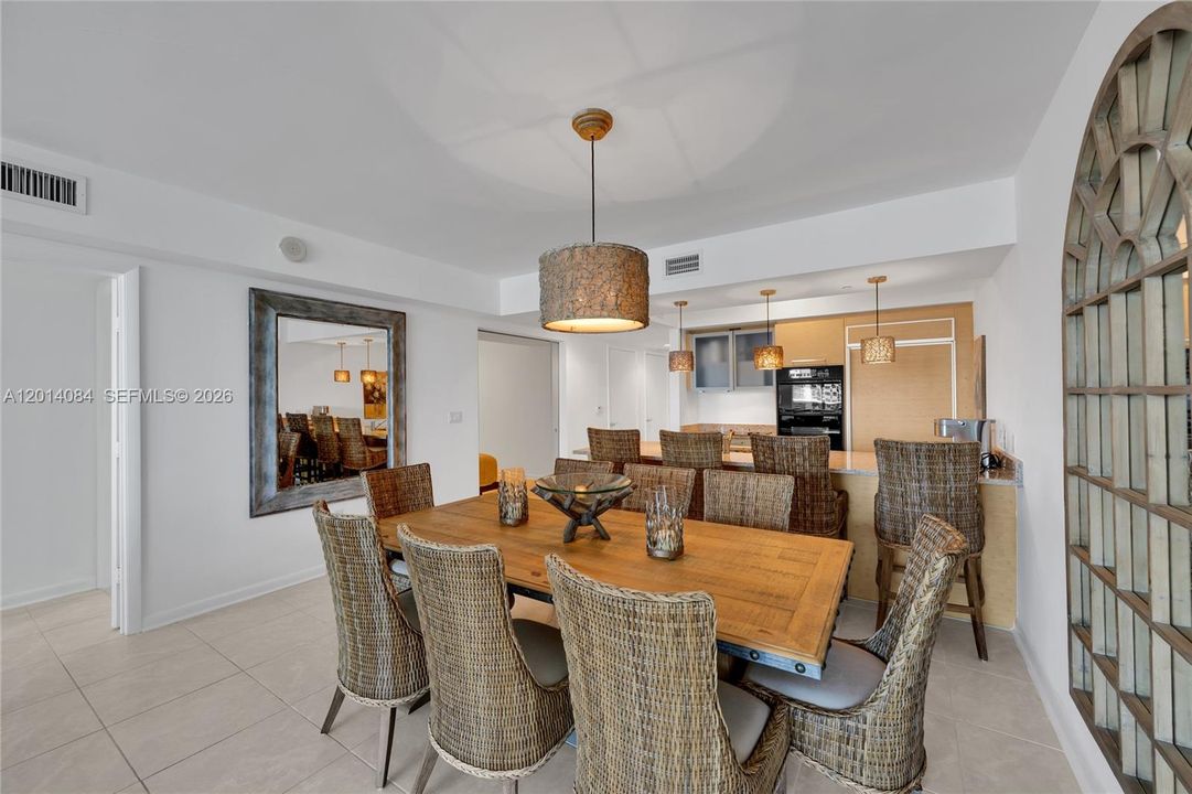For Sale: $1,450,000 (3 beds, 3 baths, 1733 Square Feet)