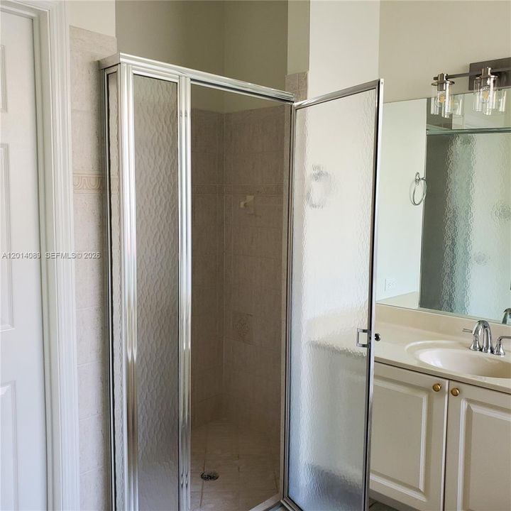 Active With Contract: $5,800 (4 beds, 3 baths, 2598 Square Feet)