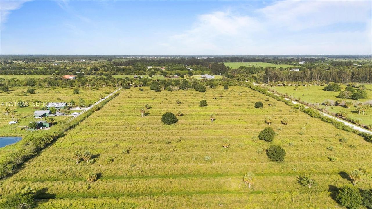 For Sale: $1,200,000 (18.59 acres)