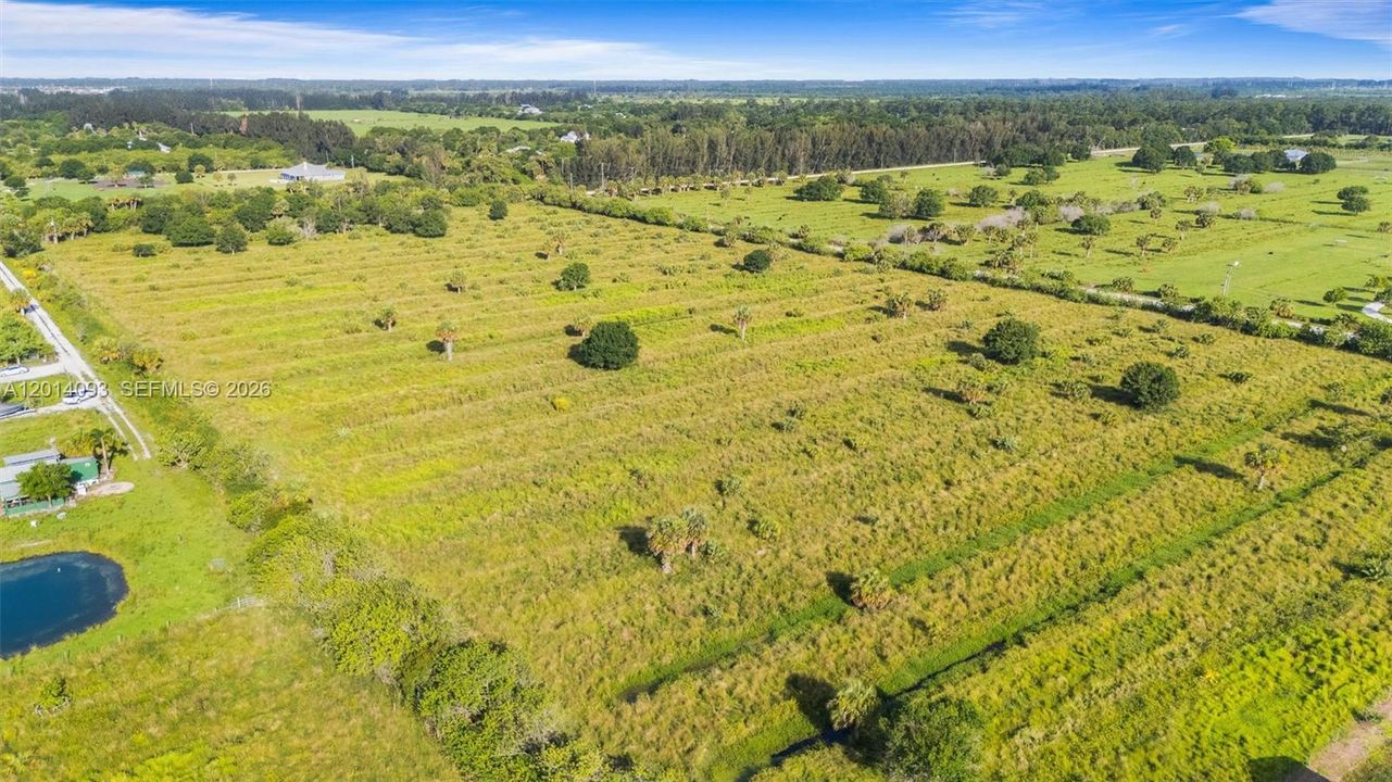 For Sale: $1,200,000 (18.59 acres)