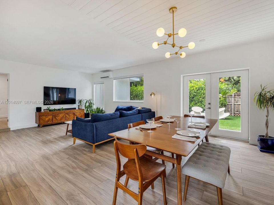 Media Room/Dining Room