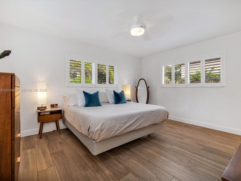 Activo con contrato: $1,295,000 (3 camas, 2 baños, 2257 Pies cuadrados)