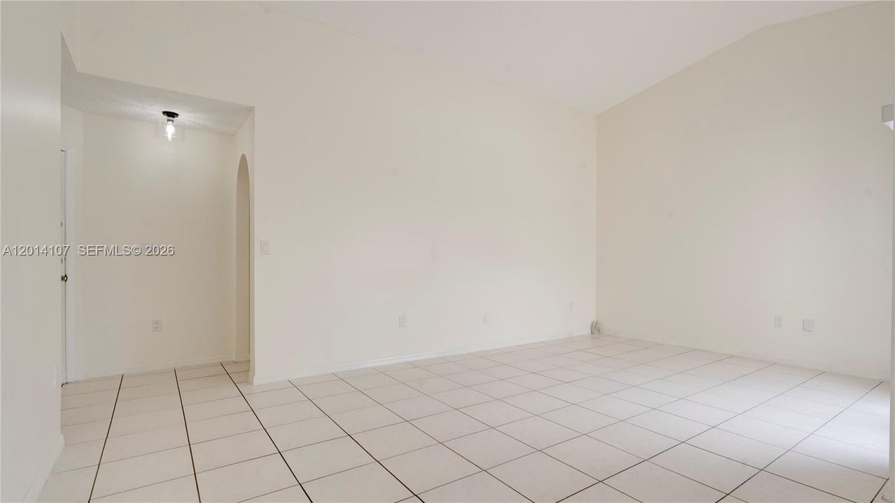 Недавно арендовано: $3,450 (3 спален, 2 ванн, 1415 Квадратных фут)