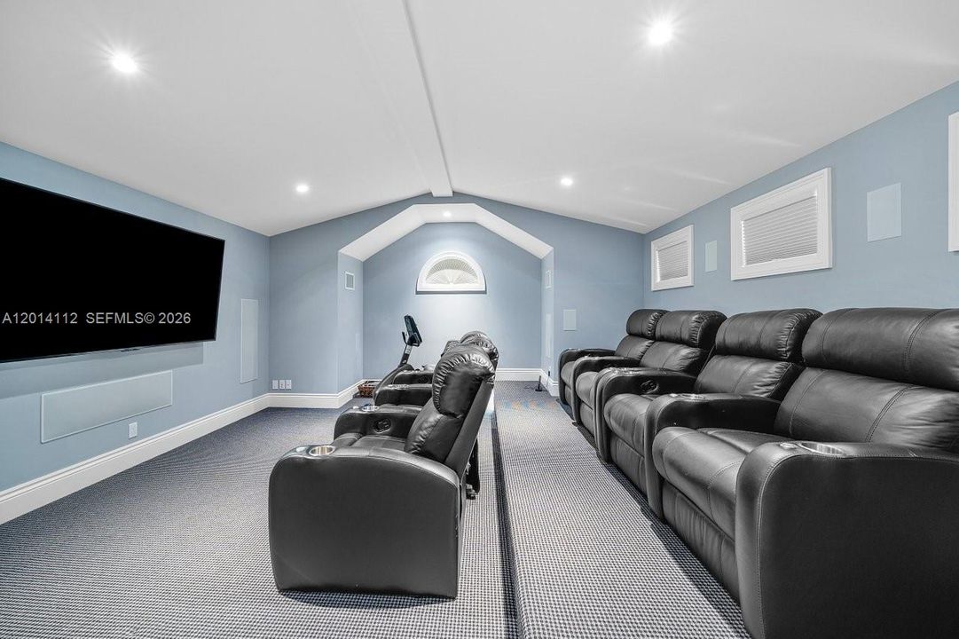 For Sale: $23,750,000 (9 beds, 10 baths, 8857 Square Feet)