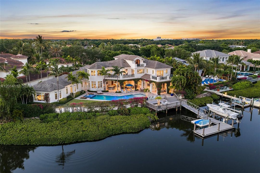 For Sale: $23,750,000 (9 beds, 10 baths, 8857 Square Feet)