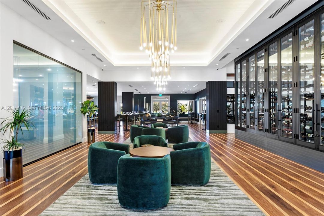 27 West Restaurant