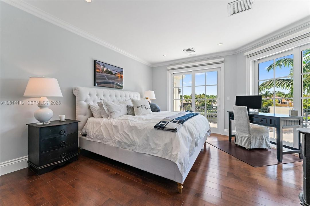 For Sale: $23,750,000 (9 beds, 10 baths, 8857 Square Feet)