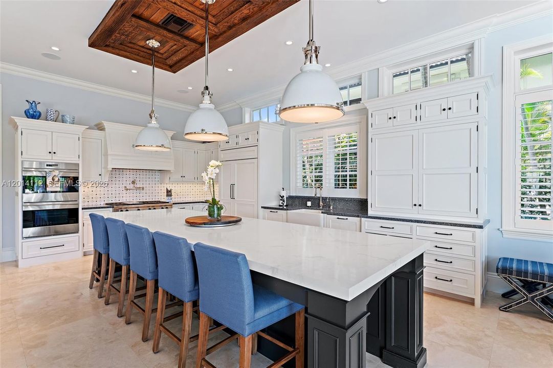 For Sale: $23,750,000 (9 beds, 10 baths, 8857 Square Feet)