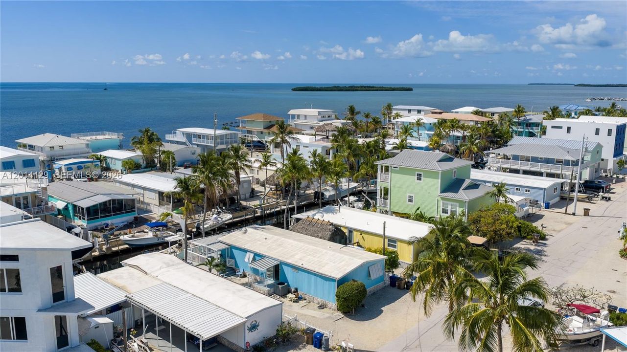 En Venta: $879,000 (2 camas, 2 baños, 1296 Pies cuadrados)