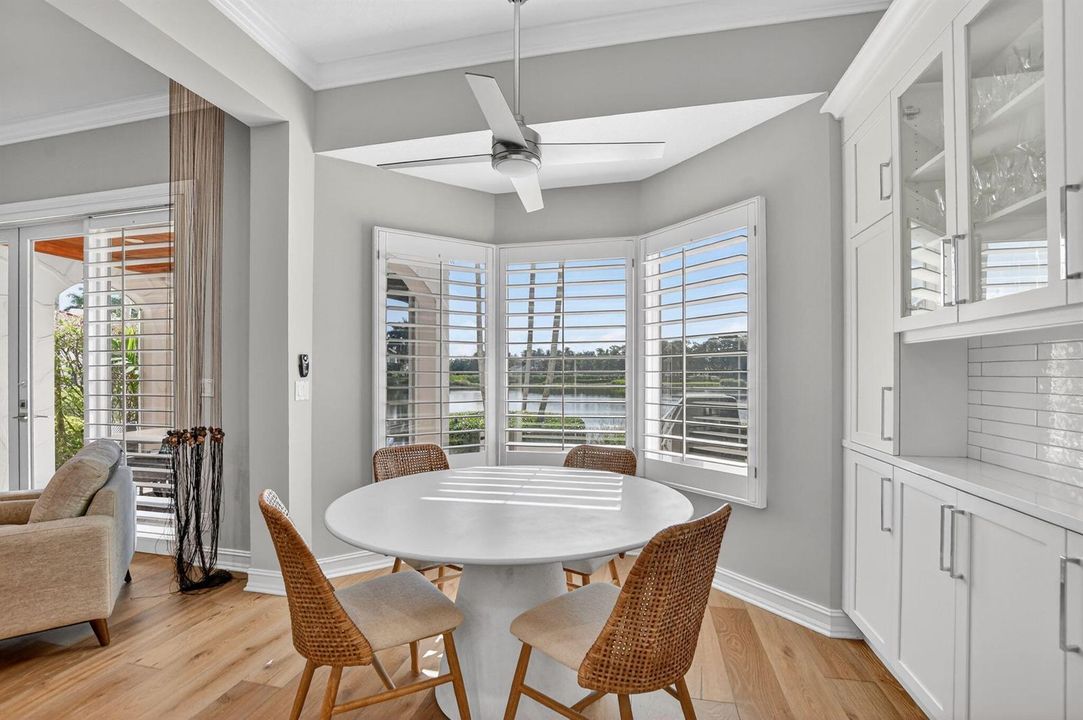 Breakfast nook