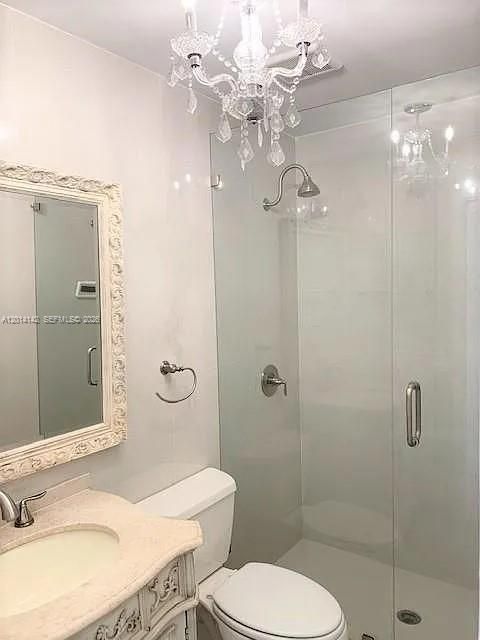 For Rent: $4,900 (3 beds, 2 baths, 1732 Square Feet)