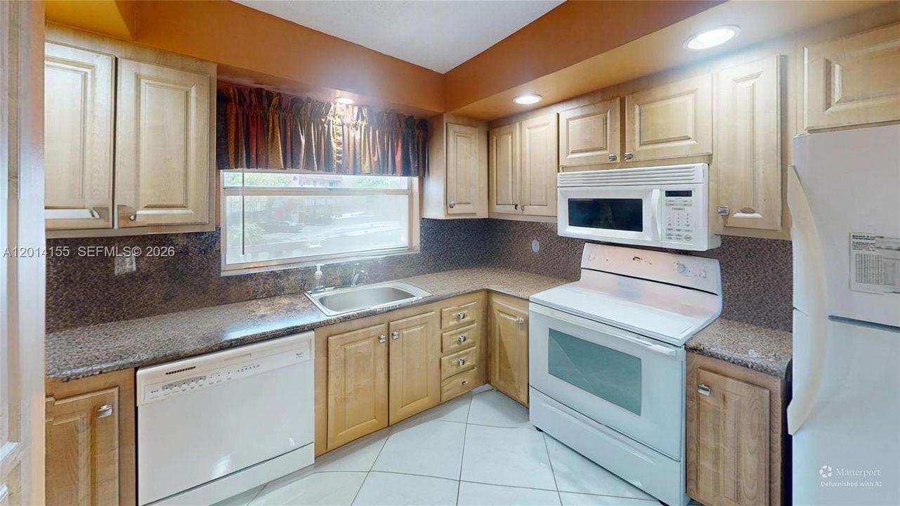 Active With Contract: $125,000 (2 beds, 2 baths, 1250 Square Feet)