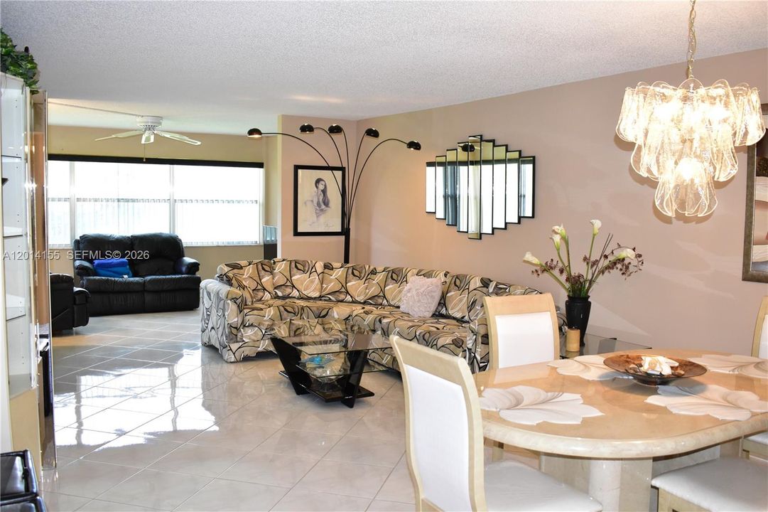 Active With Contract: $125,000 (2 beds, 2 baths, 1250 Square Feet)