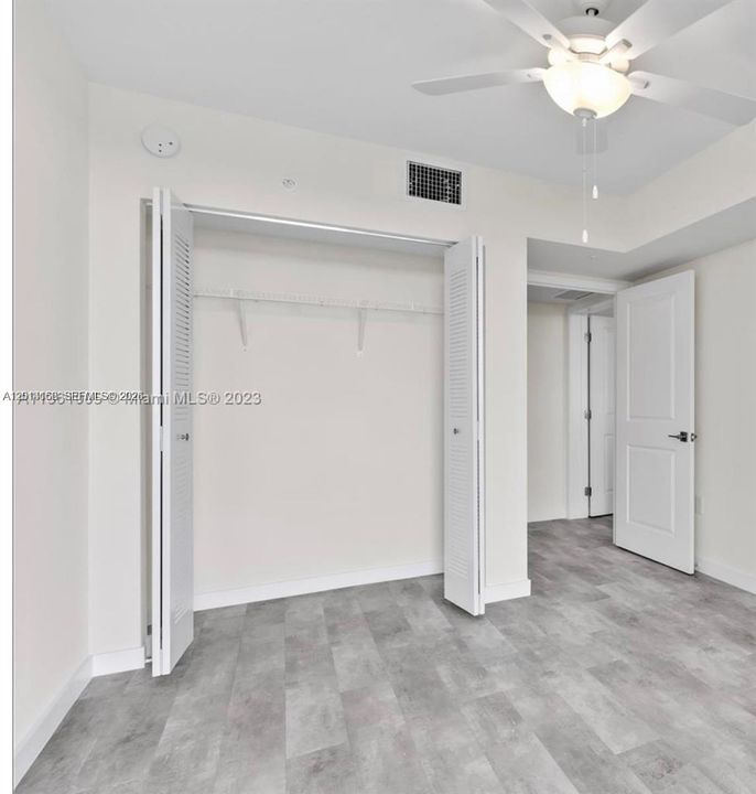 В аренду: $1,850 (1 спален, 1 ванн, 246114 Квадратных фут)